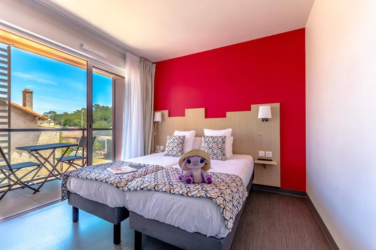 Saint-Raphaël Hotel Le Virevent צרפת