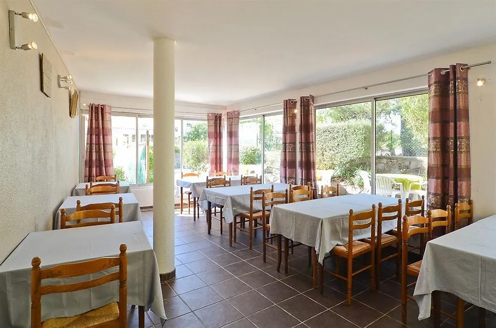 ***  Saint-Raphaël Hotel Le Virevent צרפת